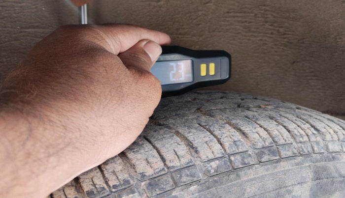 2011 Maruti Ritz VXI, Petrol, Manual, 59,624 km, tyre