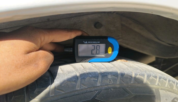 2011 Maruti Alto K10 VXI, Petrol, Manual, 64,747 km, tyre