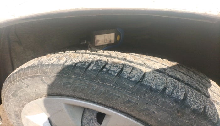 2016 Maruti Alto K10 VXI (O), Petrol, Manual, 77,517 km, tyre