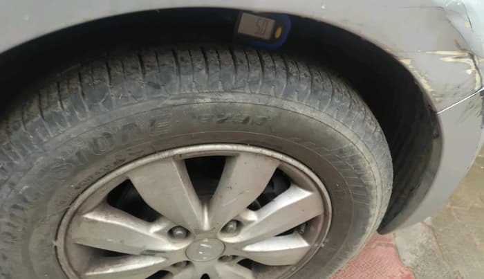 2012 Hyundai i20 SPORTZ 1.2, Petrol, Manual, 95,990 km, tyre