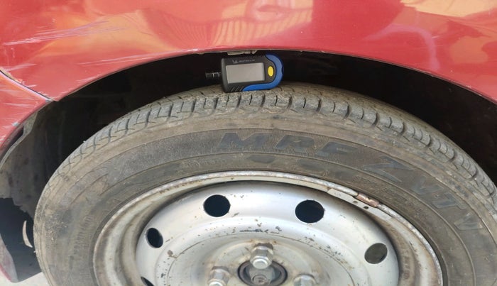 2011 Hyundai i10 MAGNA 1.2, Petrol, Manual, 64,964 km, tyre