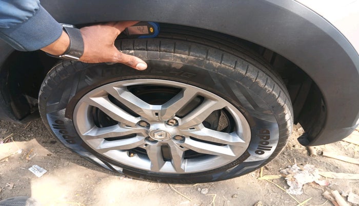 2020 Renault TRIBER RXZ, Petrol, Manual, 68,687 km, tyre