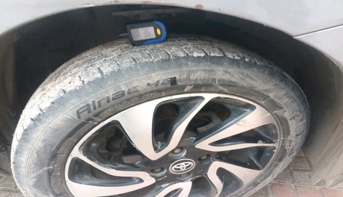 2019 Toyota Glanza G, Petrol, Manual, 49,480 km, tyre