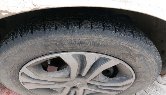 2023 Tata TIGOR XZ PLUS CNG, CNG, Manual, 74,791 km, tyre