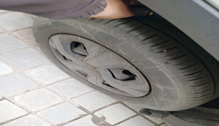 2022 Tata PUNCH ADVENTURE MT, Petrol, Manual, 52,460 km, tyre