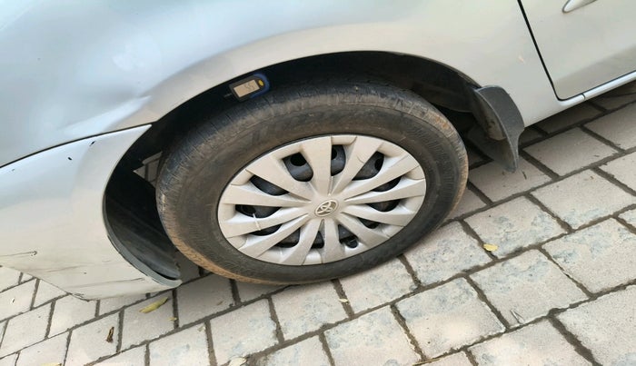2011 Toyota Etios G, Petrol, Manual, 91,424 km, tyre
