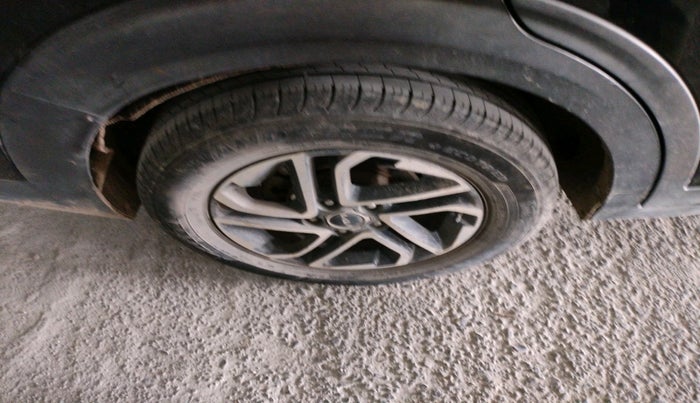 2022 KIA CARENS PRESTIGE PLUS 1.5 DIESEL 7 STR, Diesel, Manual, 55,060 km, tyre