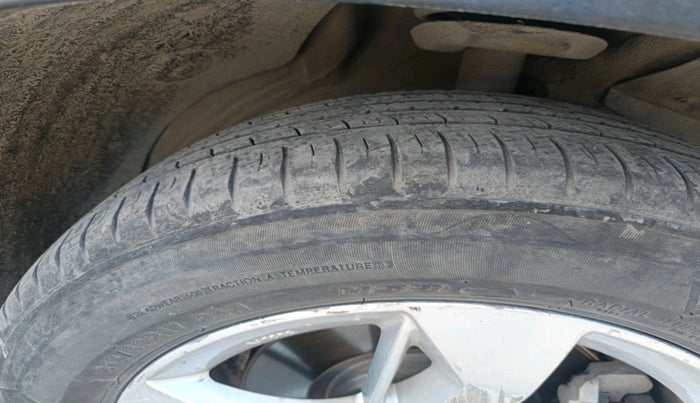 2022 MG HECTOR SHINE 2.0 DIESEL TURBO MT, Diesel, Manual, 81,426 km, tyre