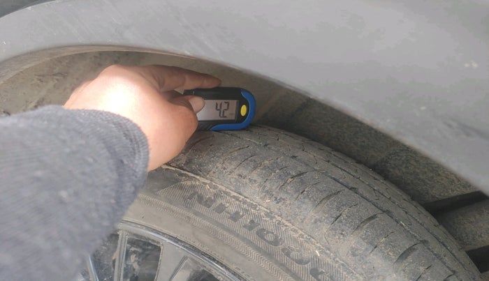 2021 Maruti XL6 ZETA MT, Petrol, Manual, 18,150 km, tyre