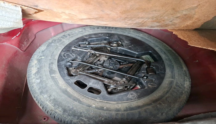 2012 Hyundai i10 SPORTZ 1.2, Petrol, Manual, 55,004 km, tyre