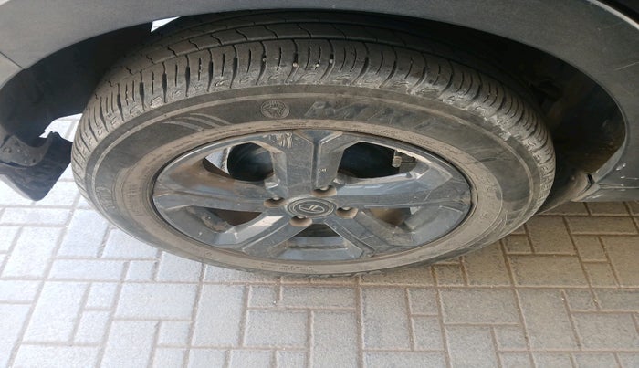 2022 Tata NEXON EV XZ PLUS DARK EDITION, Electric, Automatic, 62,861 km, tyre