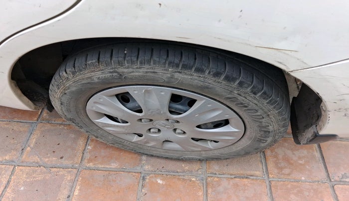 2014 Honda Amaze 1.2L I-VTEC S, Petrol, Manual, 70,210 km, tyre