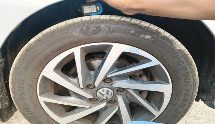 2021 Volkswagen Polo COMFORTLINE 1.0L TSI, Petrol, Manual, 1,08,282 km, tyre