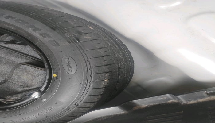 2020 KIA SONET HTX 1.0 IMT, Petrol, Manual, 42,331 km, tyre