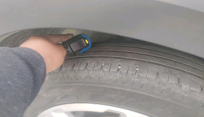 2020 KIA SONET HTX 1.0 IMT, Petrol, Manual, 42,331 km, tyre