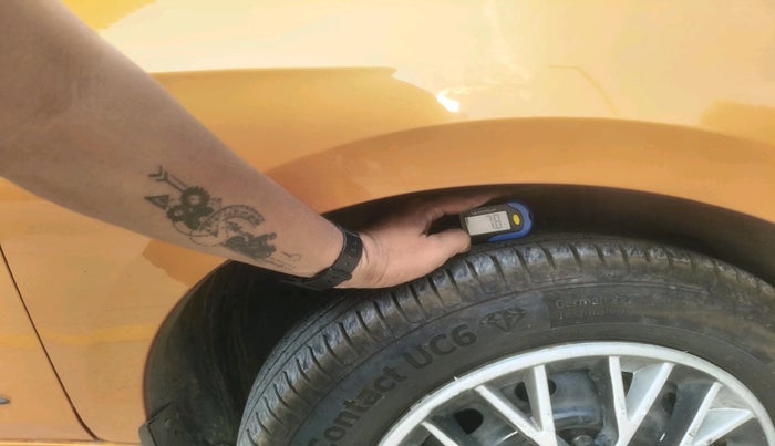 2016 Tata Tiago XT PETROL, Petrol, Manual, 38,354 km, tyre