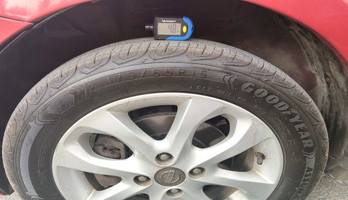 2015 Nissan Micra XV CVT, Petrol, Automatic, 46,370 km, tyre