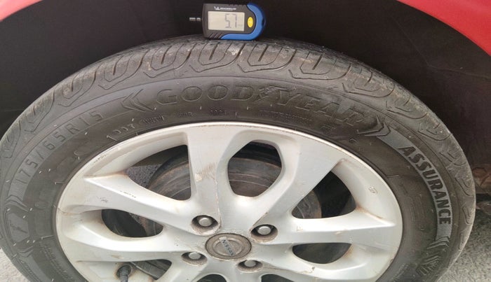 2015 Nissan Micra XV CVT, Petrol, Automatic, 46,370 km, tyre