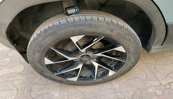 2024 Tata PUNCH ADVENTURE MT CNG , CNG, Manual, 29,723 km, tyre