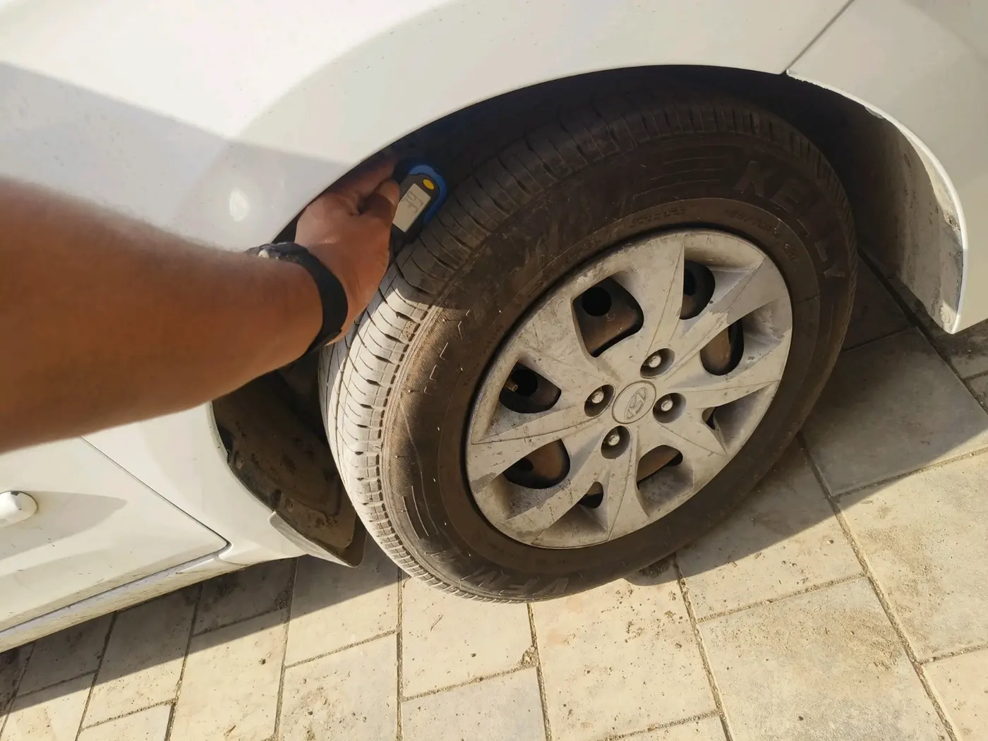 2017 Hyundai Elite i20 SPORTZ 1.2, CNG, Manual, 1,16,351 km, tyre