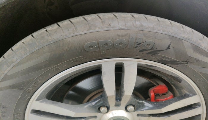 2018 Hyundai Creta E PLUS 1.4 DIESEL, Diesel, Manual, 1,59,800 km, tyre