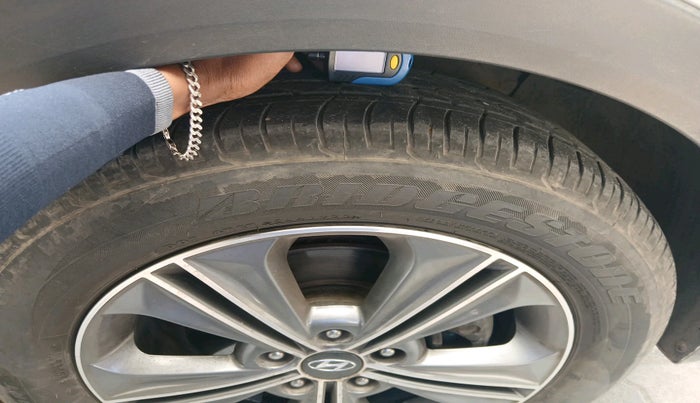 2016 Hyundai Creta SX (O) 1.6 DIESEL, Diesel, Manual, 91,795 km, tyre