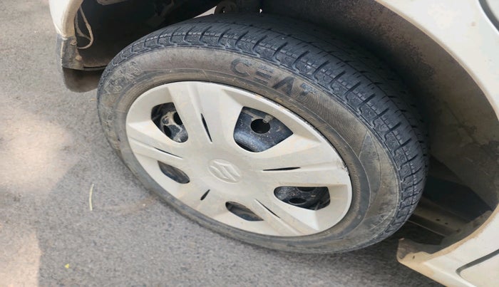 2017 Maruti Wagon R 1.0 VXI AMT, Petrol, Automatic, 70,177 km, tyre