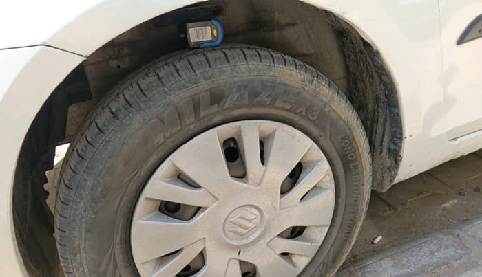 2014 Maruti Swift VDI, Diesel, Manual, 1,48,921 km, tyre