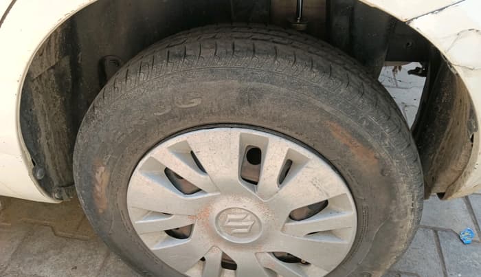 2014 Maruti Swift VDI, Diesel, Manual, 1,48,921 km, tyre