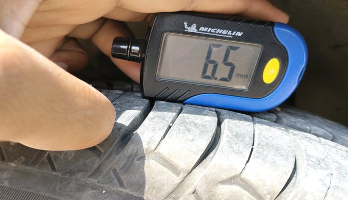 2022 Hyundai GRAND I10 NIOS SPORTZ 1.2 KAPPA VTVT CNG, CNG, Manual, 87,996 km, tyre