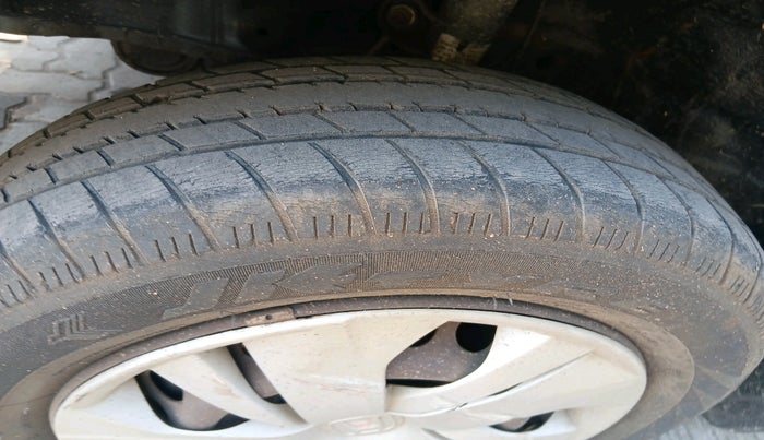 2019 Honda Amaze 1.2L I-VTEC S, Petrol, Manual, 16,028 km, tyre