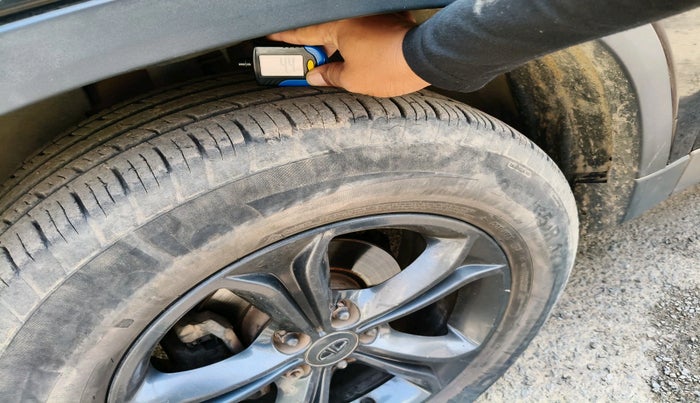 2020 Tata Harrier XT 2.0L KRYOTEC DARK EDITION, Diesel, Manual, 84,150 km, tyre