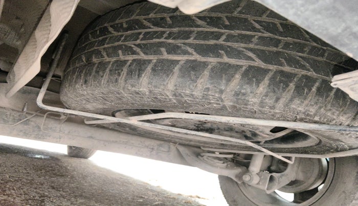 2017 Renault Duster 85 PS RXS SANDSTORM EDITION DIESEL, Diesel, Manual, 1,18,409 km, tyre