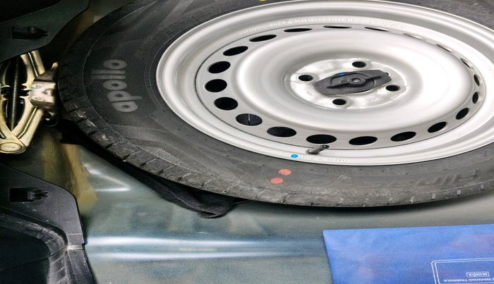 2024 Maruti Baleno SIGMA PETROL 1.2, Petrol, Manual, 21,983 km, tyre