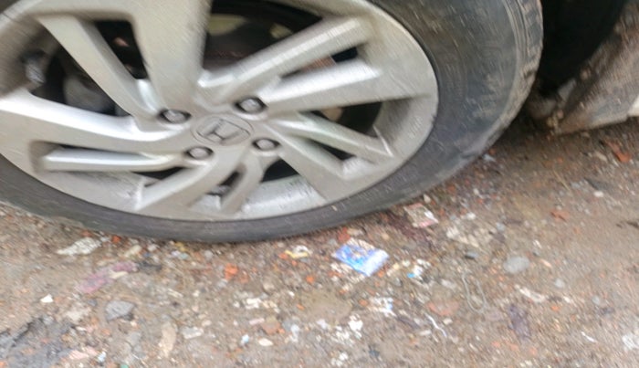 2015 Honda Jazz 1.2L I-VTEC VX, Petrol, Manual, 64,245 km, tyre