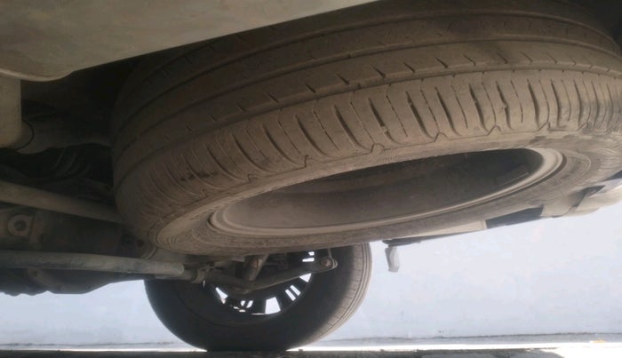 2021 MG GLOSTER SAVVY 6 STR 2.0 TWIN TURBO 4WD, Diesel, Automatic, 1,06,569 km, tyre