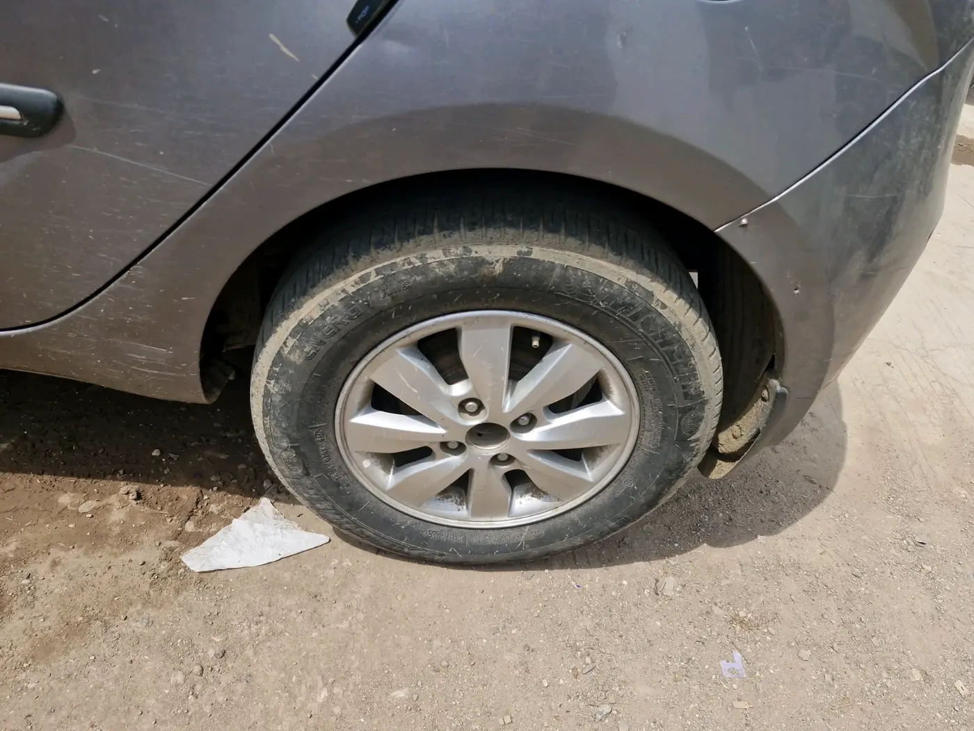 2014 Hyundai i20 SPORTZ 1.2, CNG, Manual, 1,61,277 km, tyre