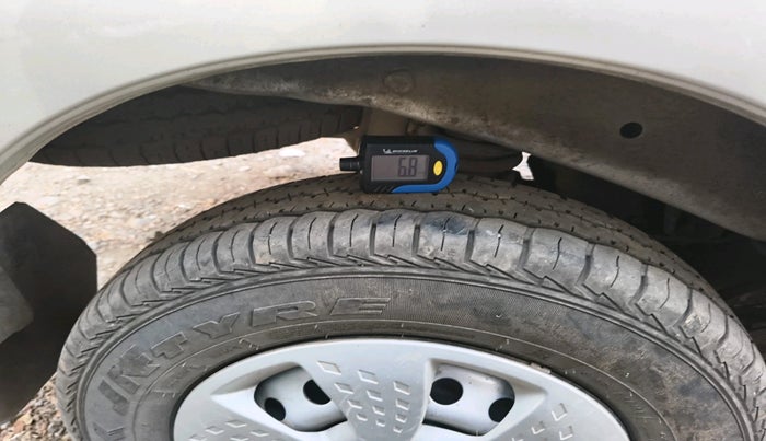 2024 Maruti Eeco 5 STR AC CNG, CNG, Manual, 10,412 km, tyre