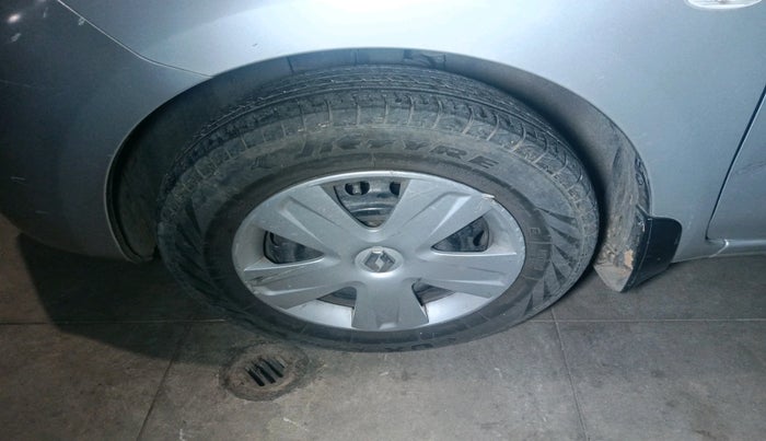 2012 Renault Pulse RXL DIESEL, Diesel, Manual, 62,432 km, tyre