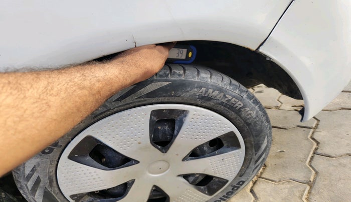 2013 Maruti Alto K10 VXI, CNG, Manual, 1,62,065 km, tyre