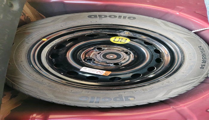 2018 Ford FREESTYLE TITANIUM 1.2 PETROL, Petrol, Manual, 97,332 km, tyre