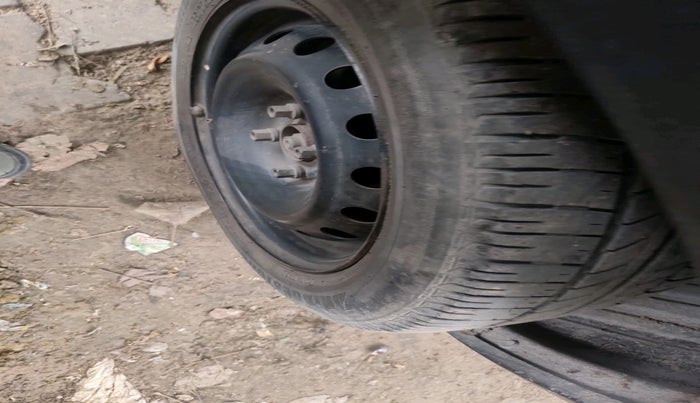 2017 Mahindra KUV 100 NXT K6+ D 6 STR, Diesel, Manual, 81,170 km, tyre