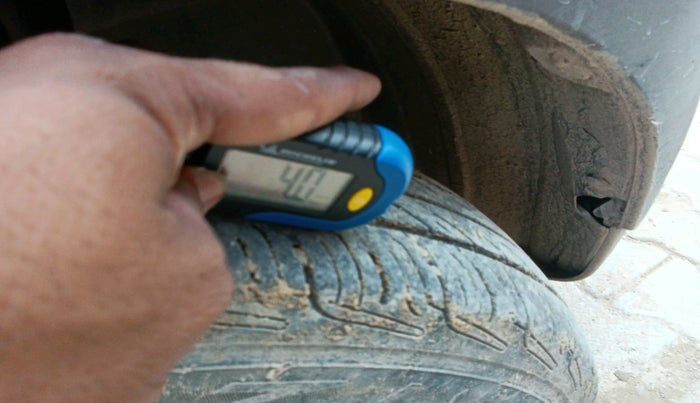 2020 Renault TRIBER RXL MT, Petrol, Manual, 1,01,574 km, tyre