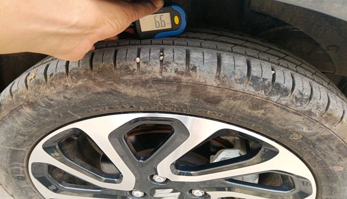 2025 Maruti Baleno ALPHA 1.2 AGS, Petrol, Automatic, 4,779 km, tyre