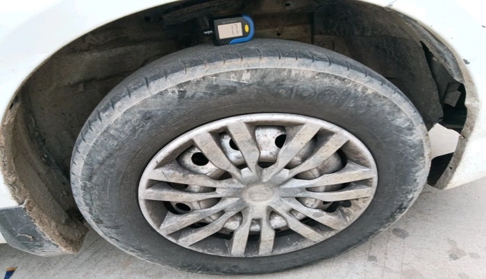 2018 Maruti Swift Dzire TOUR S PETROL, CNG, Manual, 1,46,163 km, tyre