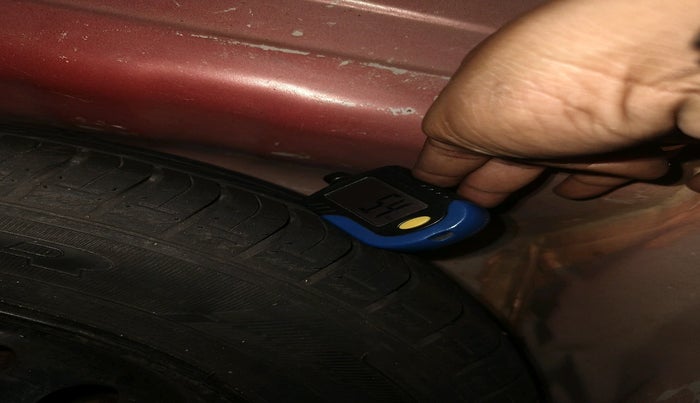 2014 Maruti Celerio VXI, Petrol, Manual, 66,125 km, tyre