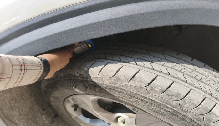 2025 KIA SELTOS HTK (O), Petrol, Manual, 9,569 km, tyre