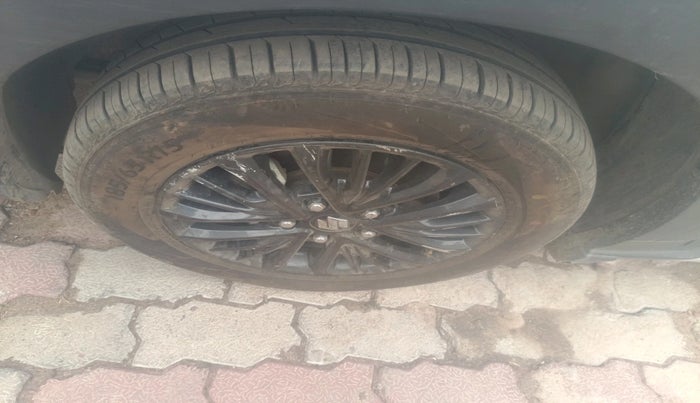 2020 Maruti XL6 ZETA MT, Petrol, Manual, 25,036 km, tyre