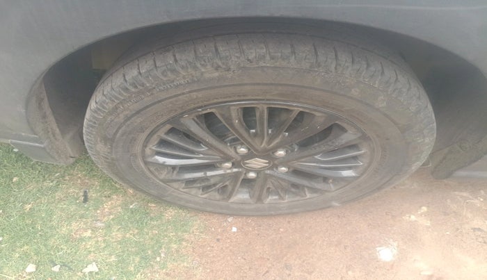 2020 Maruti XL6 ZETA MT, Petrol, Manual, 25,036 km, tyre