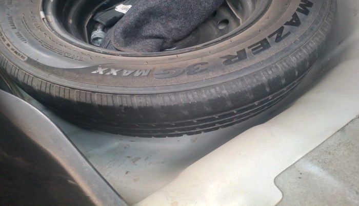 2015 Hyundai Elite i20 MAGNA 1.2, Petrol, Manual, 66,860 km, tyre